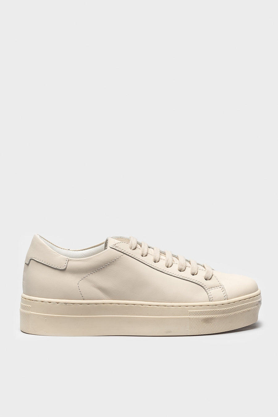 Sneakers in pelle bianca con zeppa 751