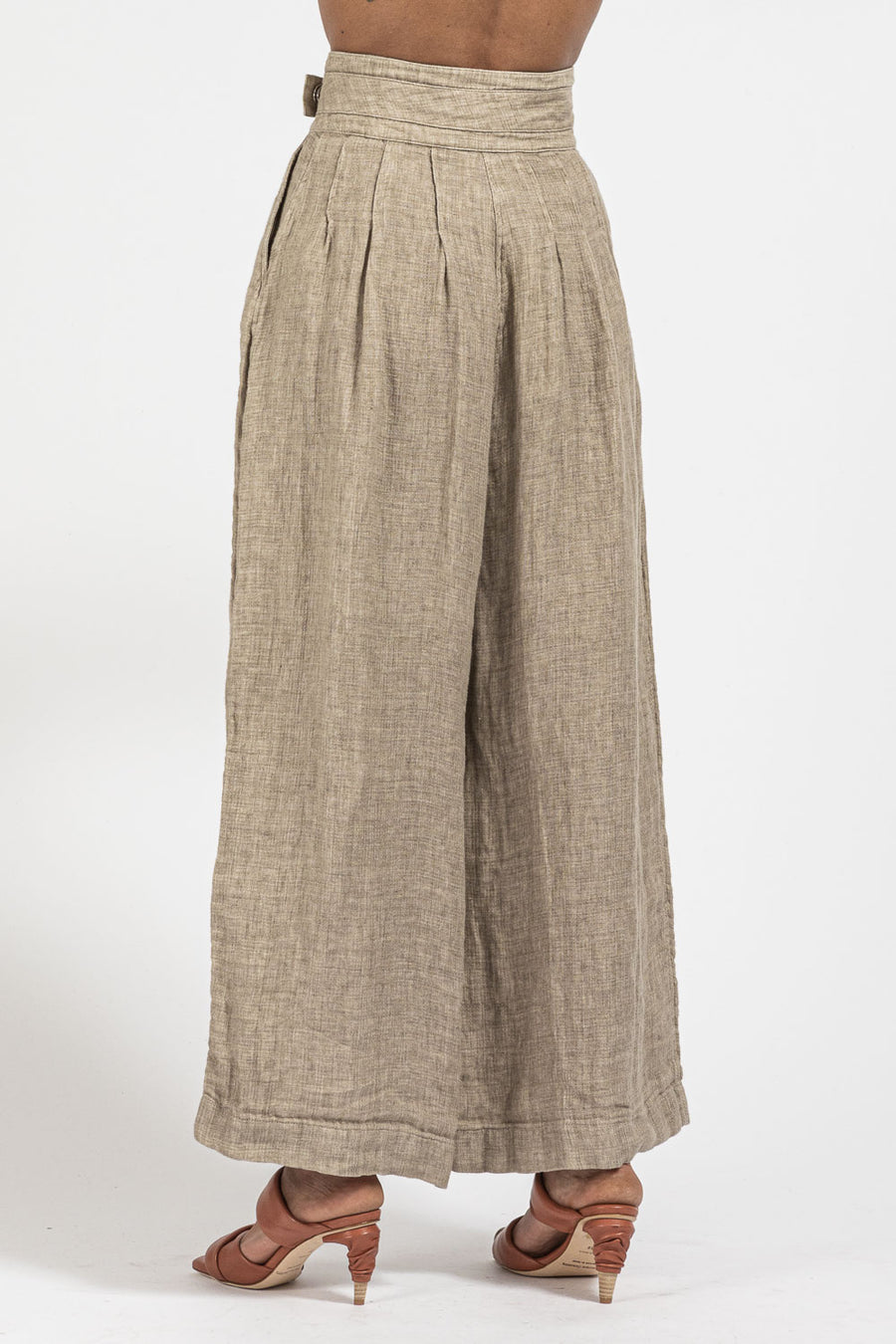 Pantalone NU Black da donna in lino e cotone color sand y22 13038
